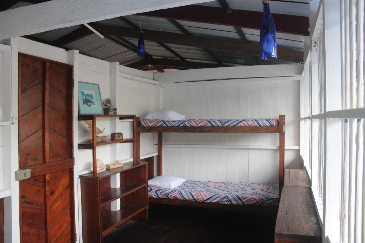 Refugio Mr Jerry Eco Hostal Bahia Solano Esterno foto