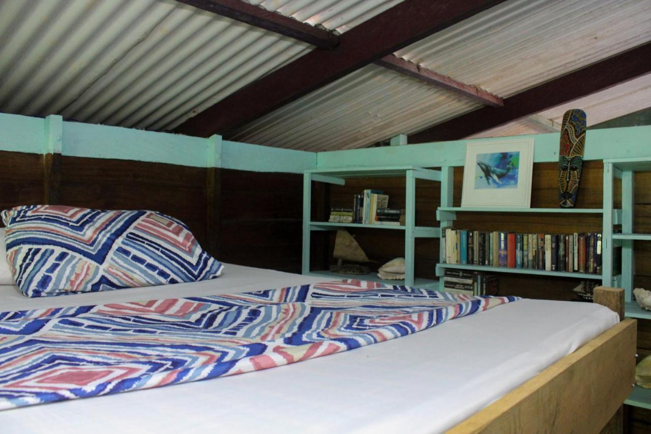 Refugio Mr Jerry Eco Hostal Bahia Solano Esterno foto