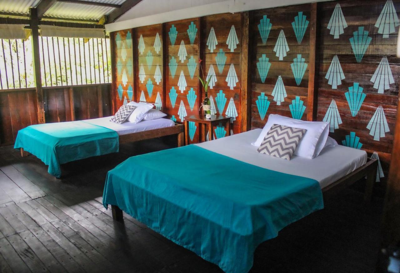 Refugio Mr Jerry Eco Hostal Bahia Solano Esterno foto